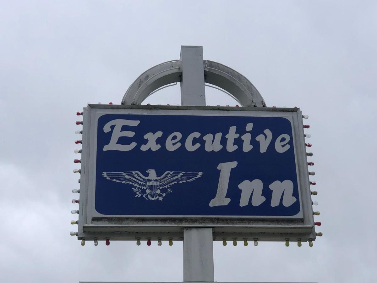 Executive Inn Neosho Exterior foto